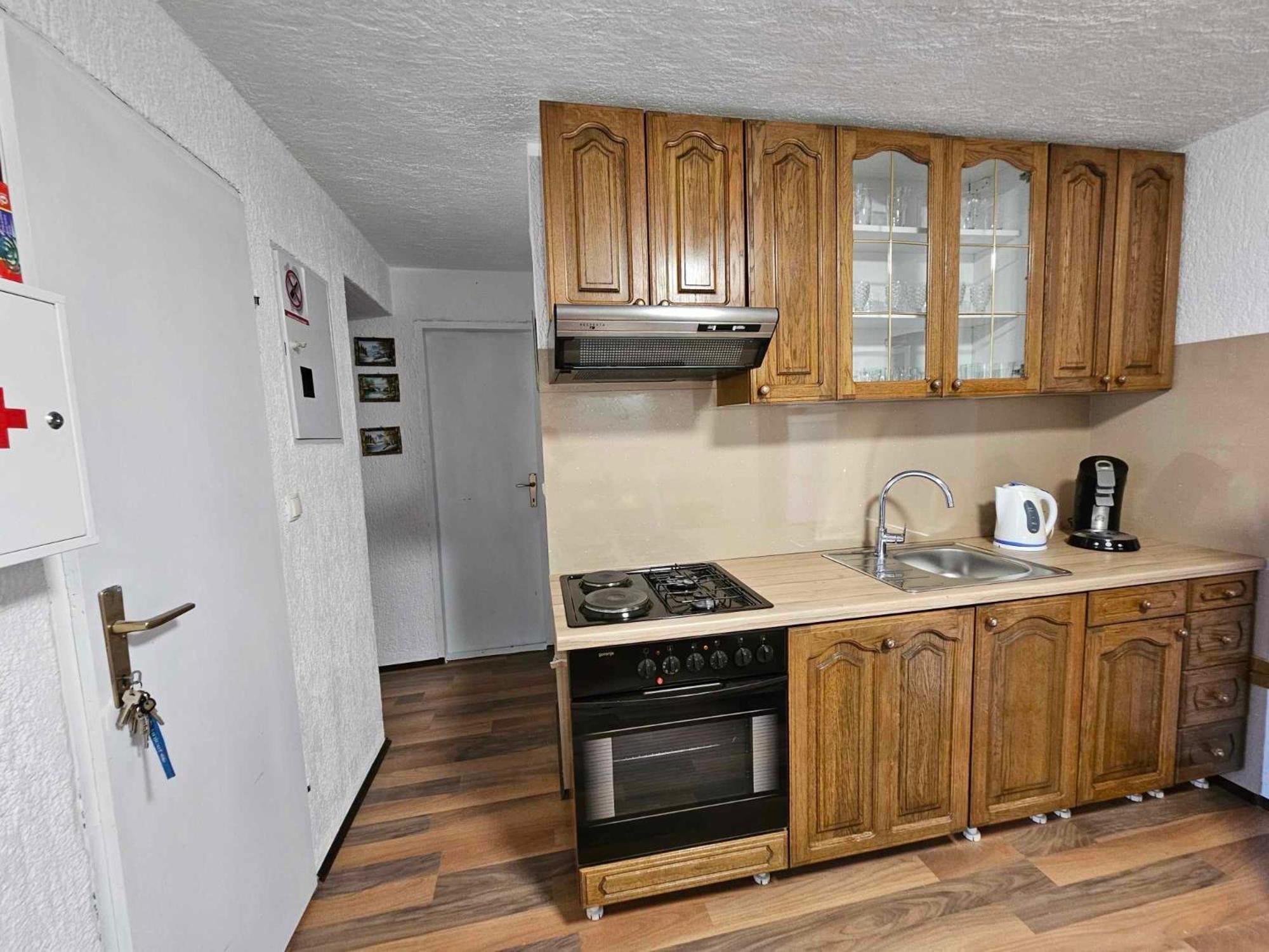 Apartman Zahira Karlobag Exterior photo